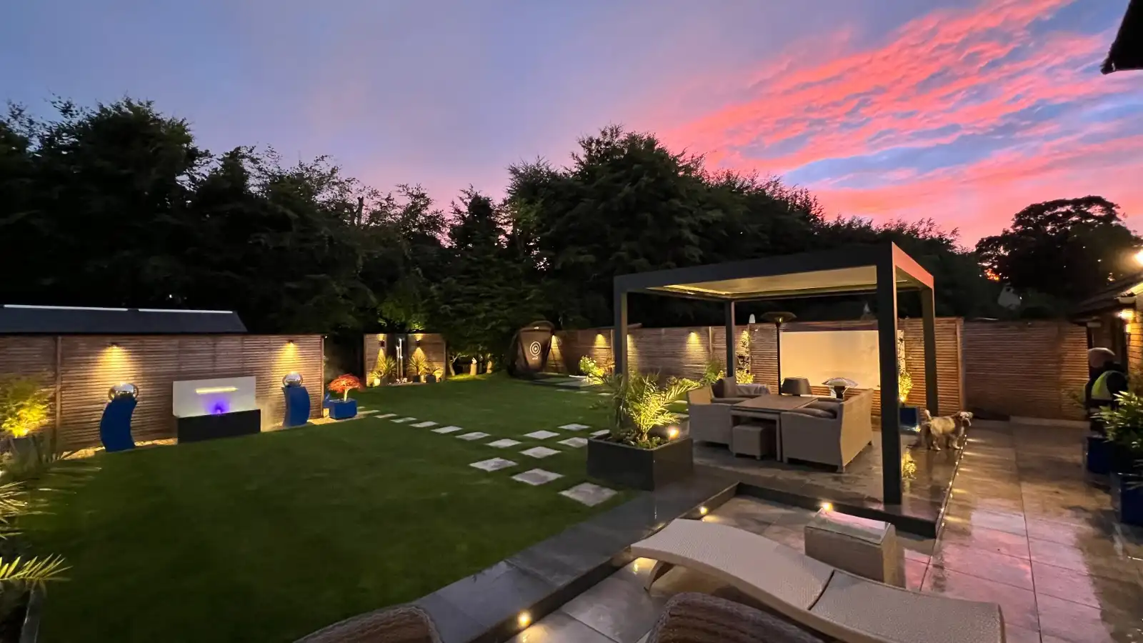 Garden transformation background